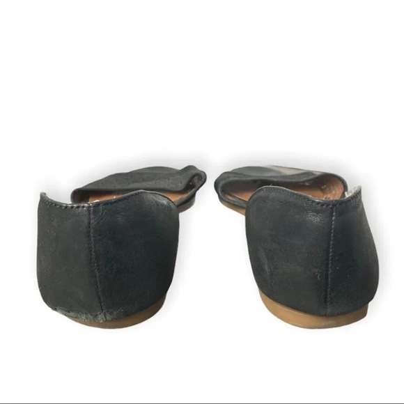 Lucky Brand Black  Leather Open Toe Sandals - Picture 4 of 7